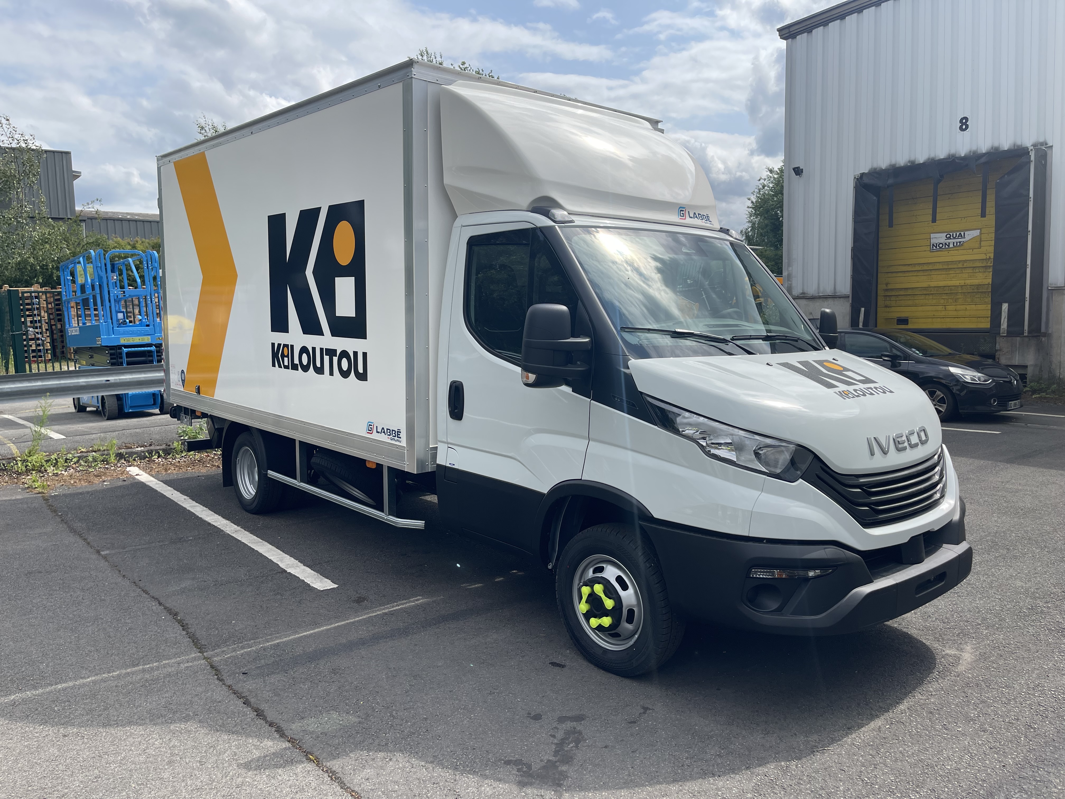 IVECO Kiloutou location longue durée Caprental 78 Yvelines