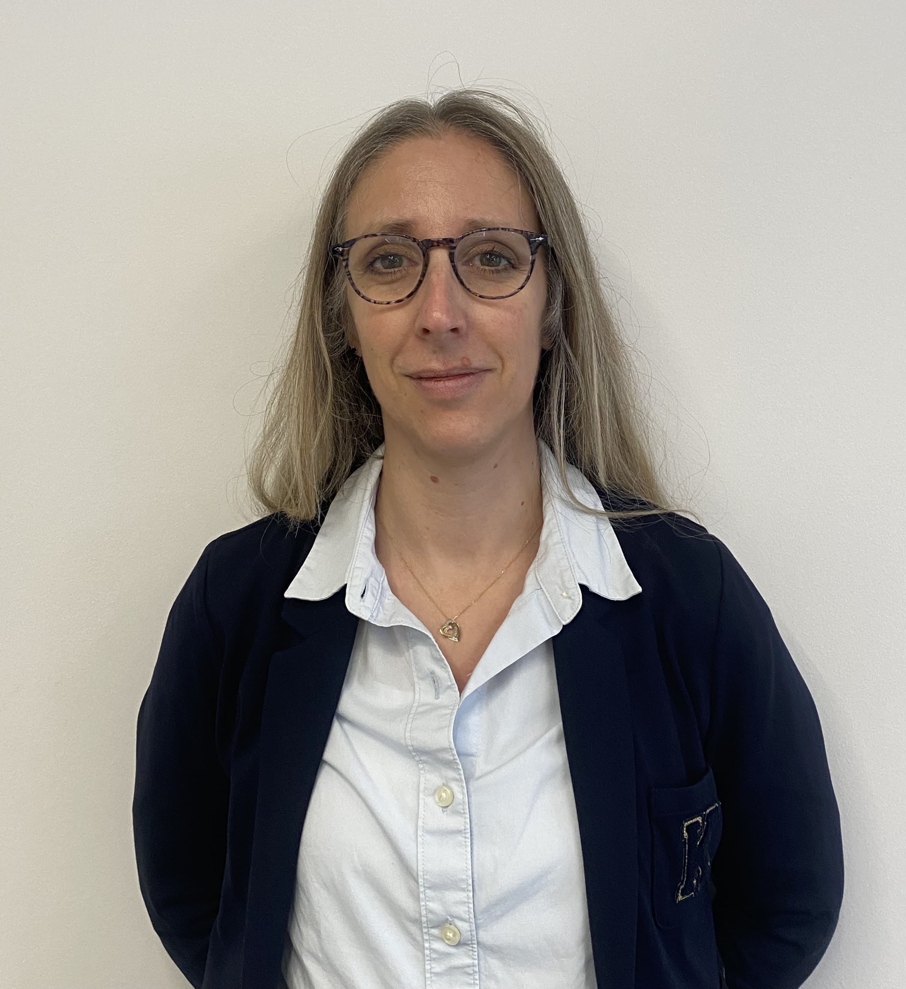 Cécile MIRET