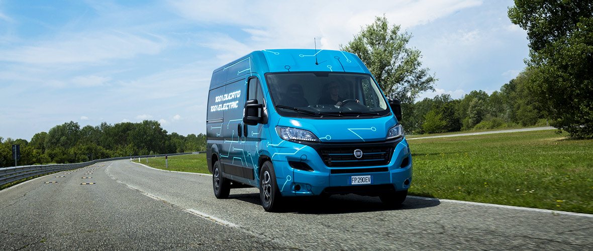 Ducato electric fiat professionnal utilitaires camion yvelines